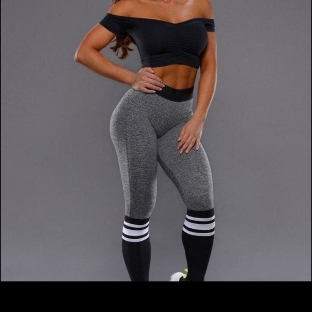 Bombshell knee high grey and black sock leggings Small
